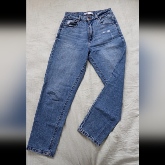 Zara Mom Jeans, Mid wash blue, Size 38 - Picture 2 of 8